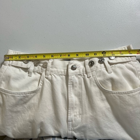 EDWIN Maiia Wide Leg Crop Jeans In White denim - Picture 3 of 6